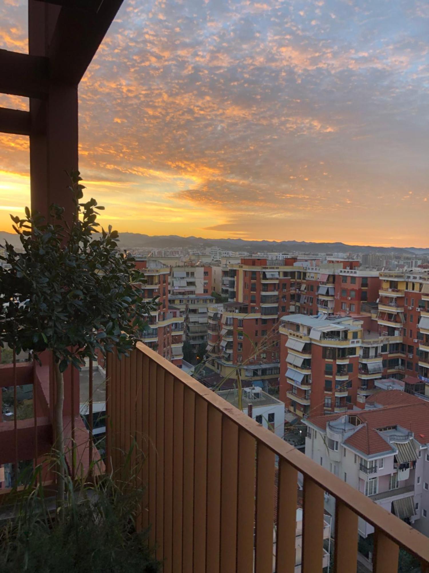 Garden Building Luxury Apartment Tirana Exterior photo
